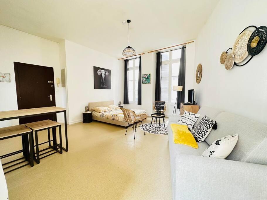 Appartement Confortable Laon Exterior foto
